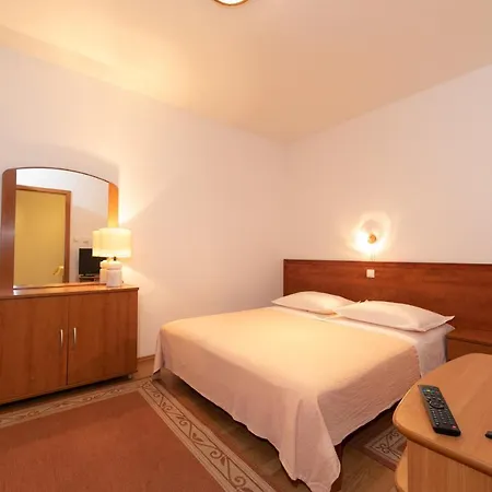 Biser 3* Tučepi