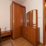 Guest house Biser Tucepi
