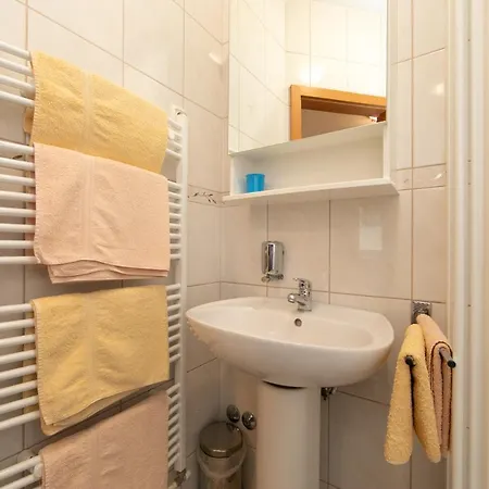 Πανσιόν Biser