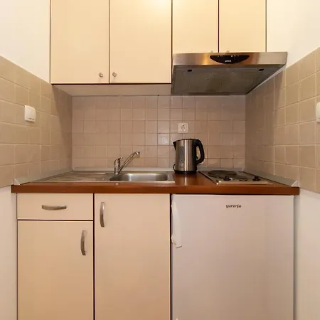 Πανσιόν Biser 3*